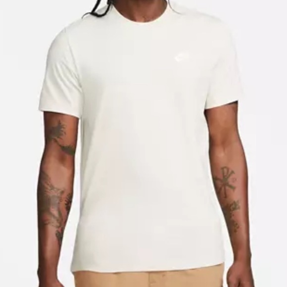 Nike Men’s T-Shirt Size Small 🖤 Nike Color “Light Bone” 🖤 Worn Once - Picture 6 of 6